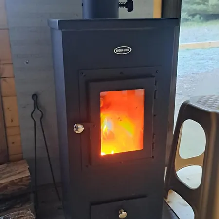 Chalet Wood By The River - For Nature Lovers *