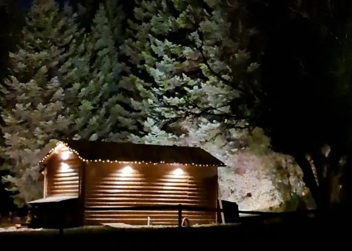 Wood By The River - For Nature Lovers Alpstuga Vytina