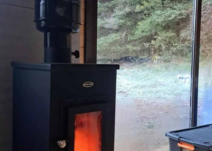 Wood By The River - For Nature Lovers * Vytina