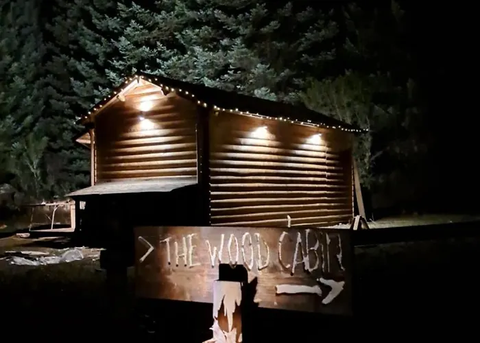 Alpstuga Wood By The River - For Nature Lovers